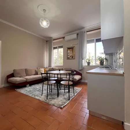 Urbanoasis Apartman *